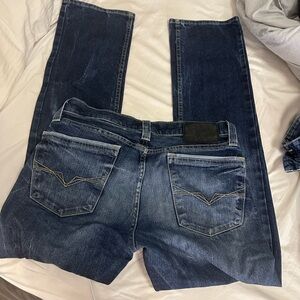 Guess Men's Dark Blue Straight Jeans